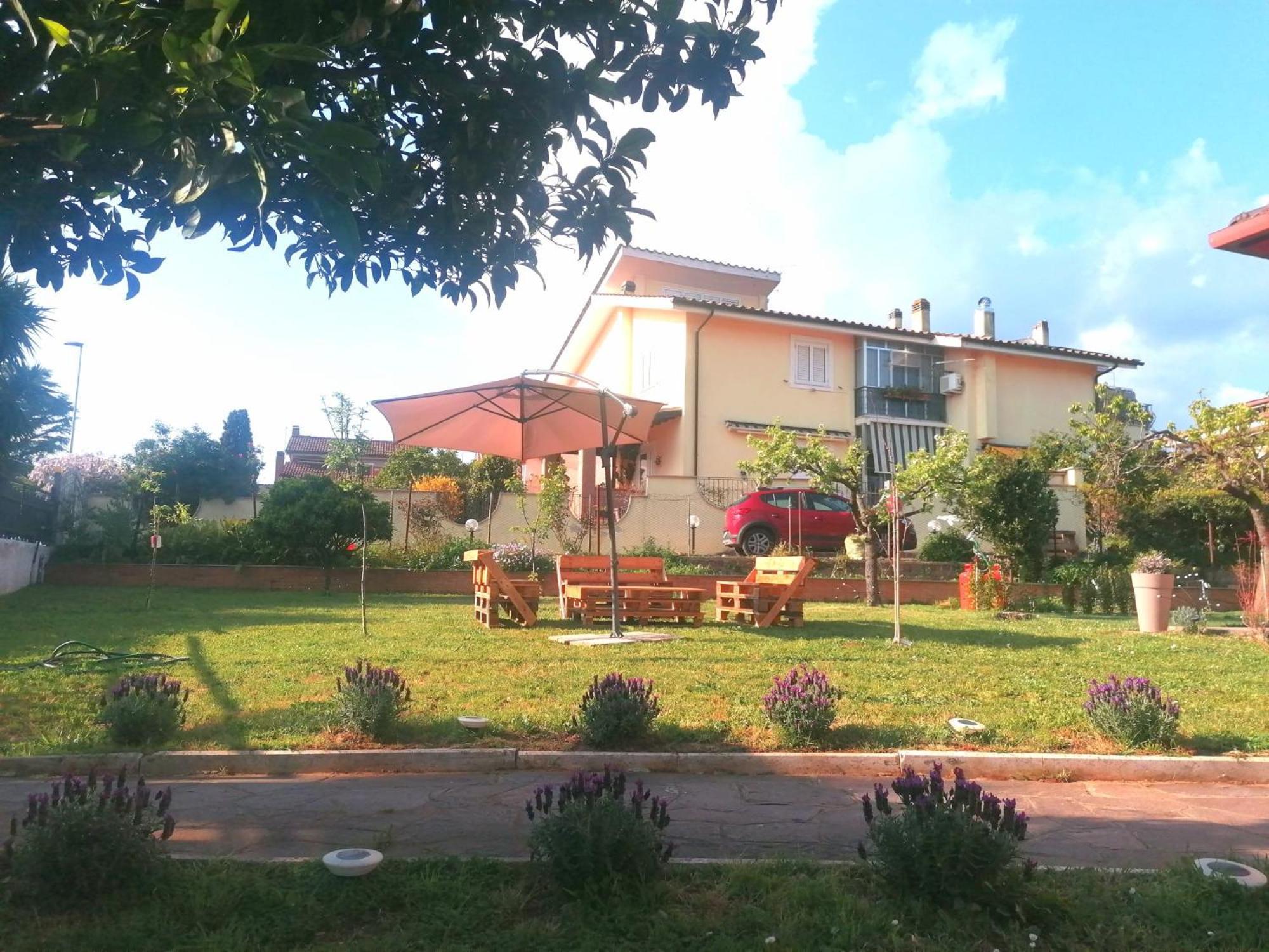 Da Piero E Gina Hotel Palidoro Exterior photo