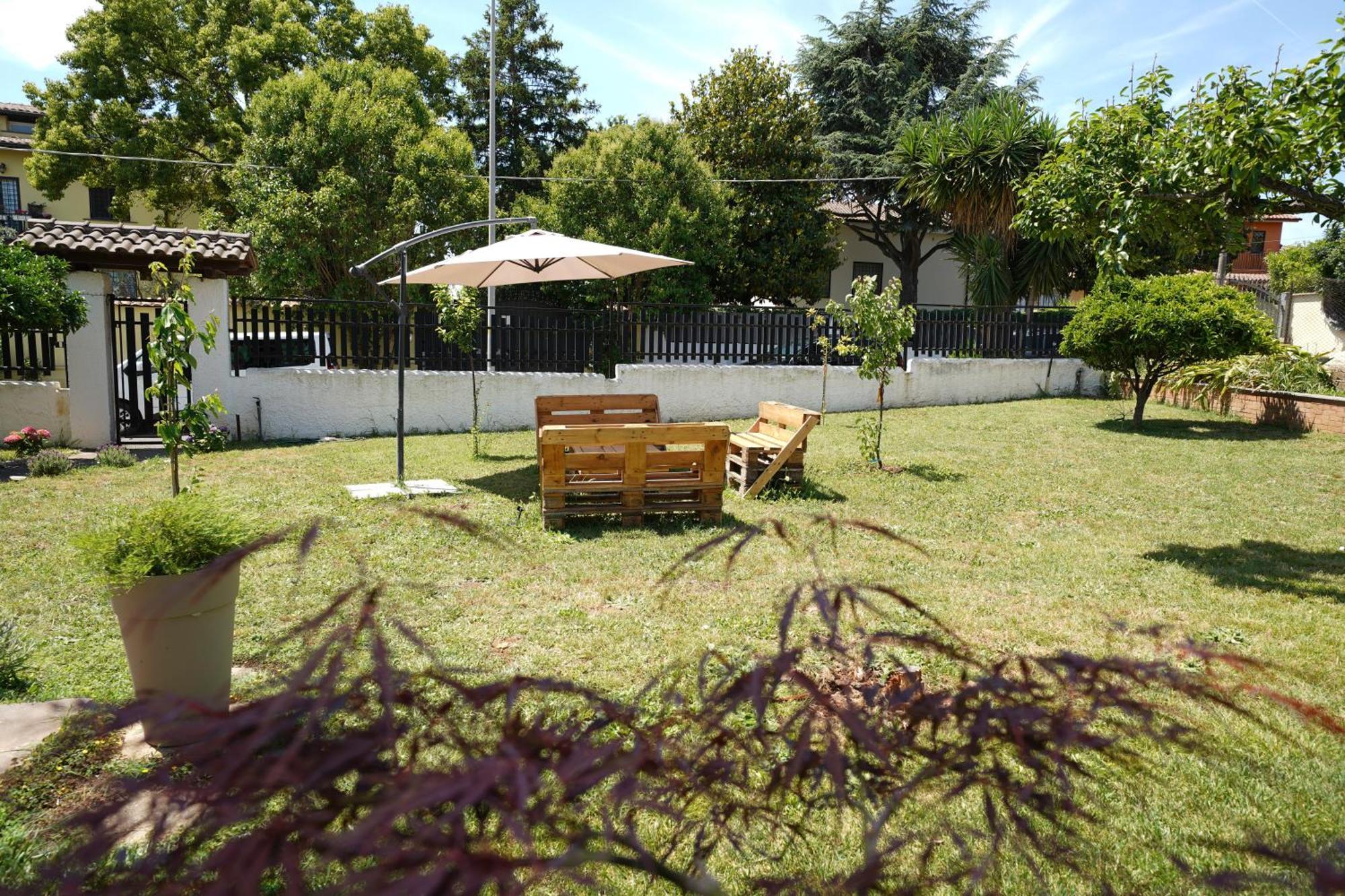 Da Piero E Gina Hotel Palidoro Exterior photo